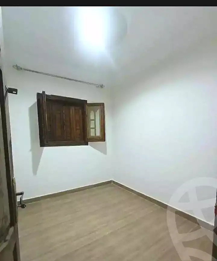https://aqarmap.com.eg/en/listing/7085984-for-rent-alexandria-al-agamy-lbytsh