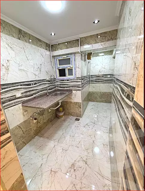 https://aqarmap.com.eg/ar/listing/7086025-for-sale-alexandria-sydy-bshr-sydy-bshr-bhry-shr-mhmwd-l-yswy