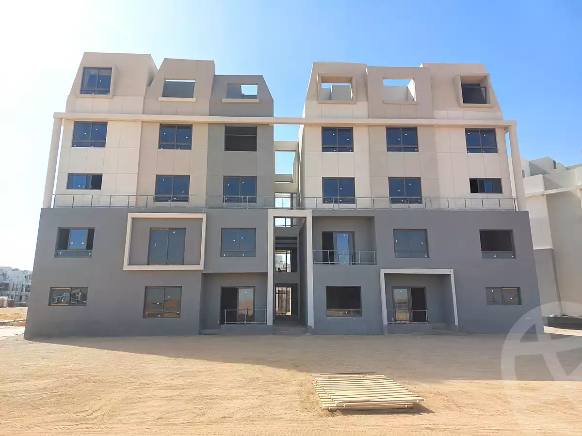 https://aqarmap.com.eg/ar/listing/7086070-for-sale-cairo-new-cairo-lmstqbl-syty-compounds-bloomfields