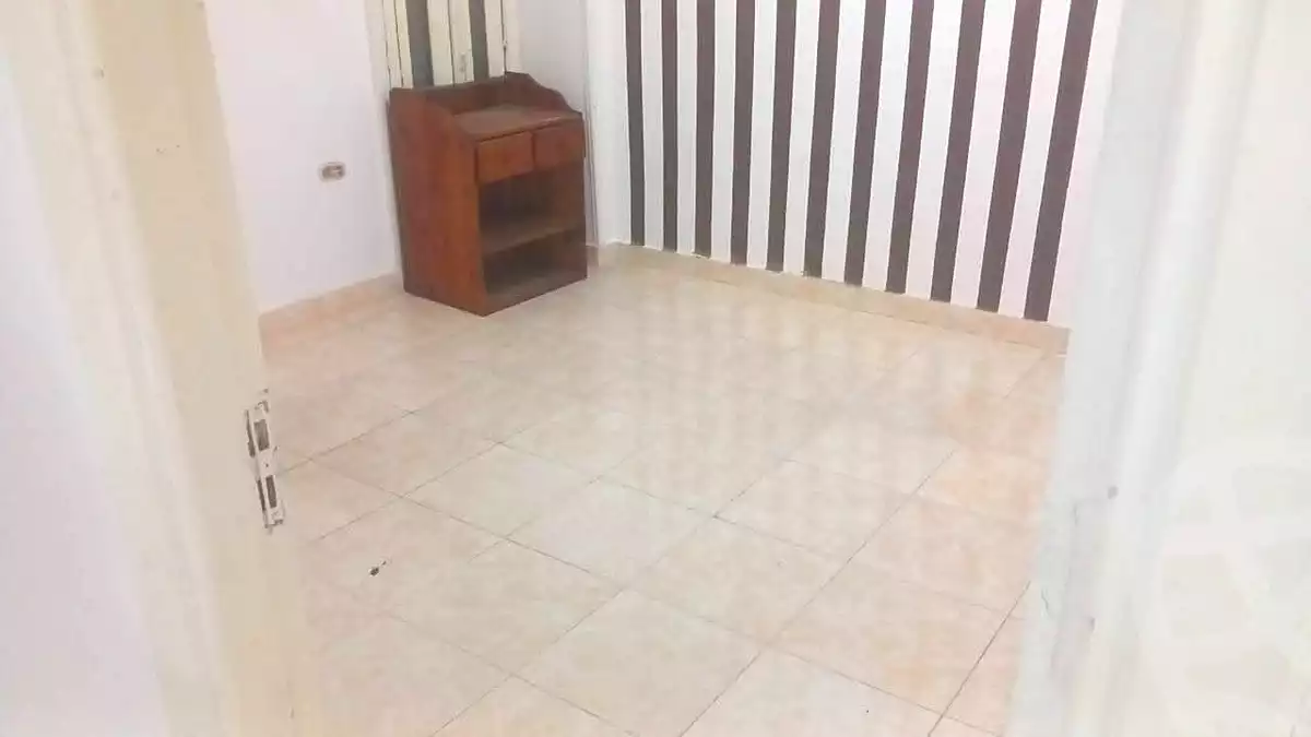 https://aqarmap.com.eg/ar/listing/7086137-for-rent-alexandria-sydy-bshr-sydy-bshr-bhry-shr-mhmwd-l-yswy