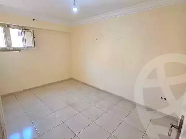 https://aqarmap.com.eg/ar/listing/7086160-for-sale-alexandria-sydy-bshr-sydy-bshr-bhry-shr-khld-bn-lwlyd