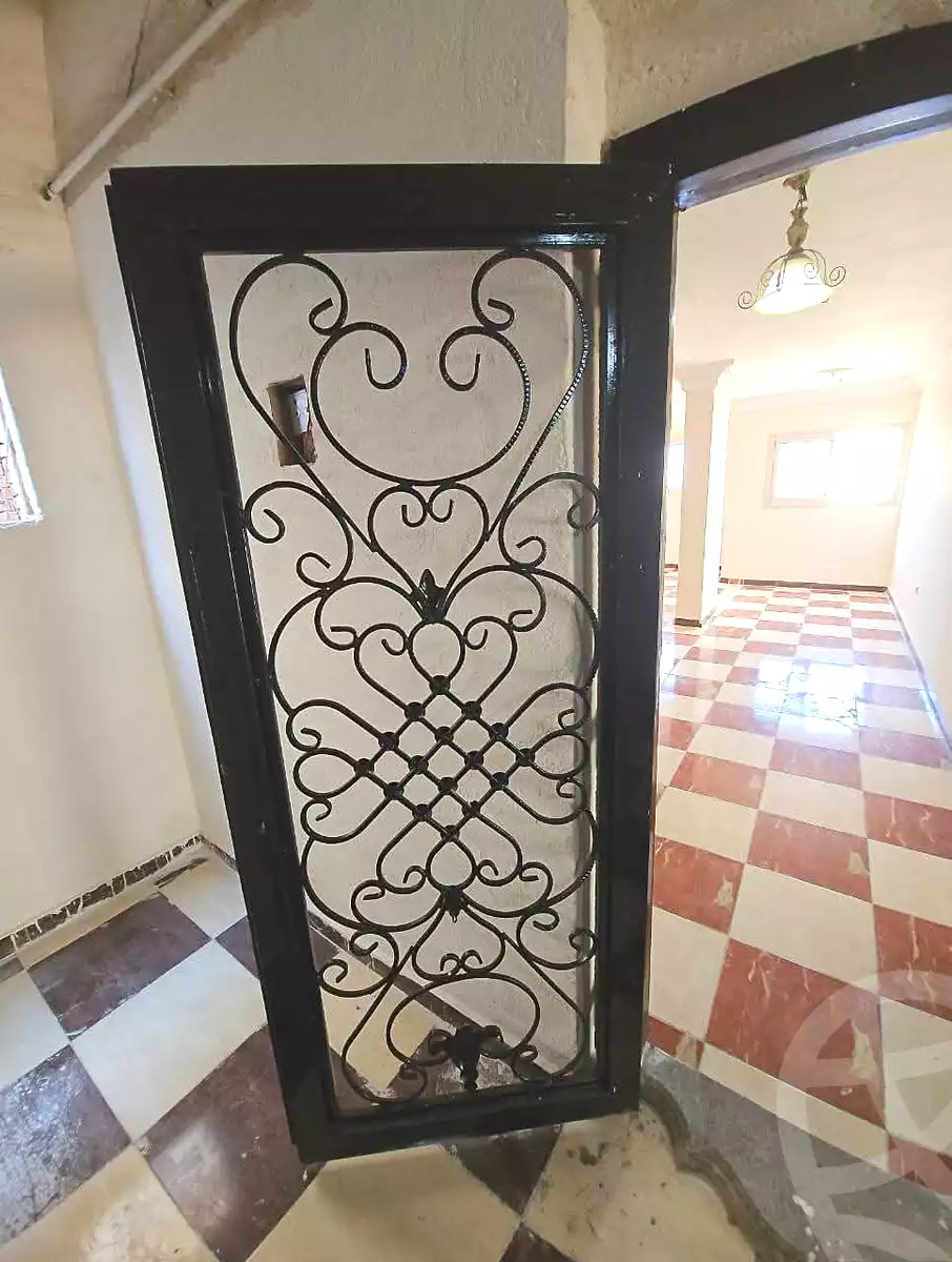 https://aqarmap.com.eg/en/listing/7086159-for-rent-alexandria-lsywf-shamaa