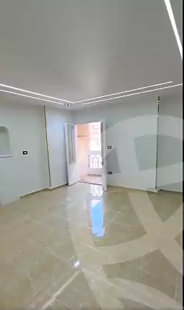 https://aqarmap.com.eg/ar/listing/7086168-for-sale-alexandria-miami-mahmoud-el-isawy-st