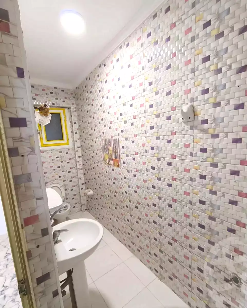 https://aqarmap.com.eg/ar/listing/7086177-for-sale-alexandria-lsywf-gamila-abu-herid-st