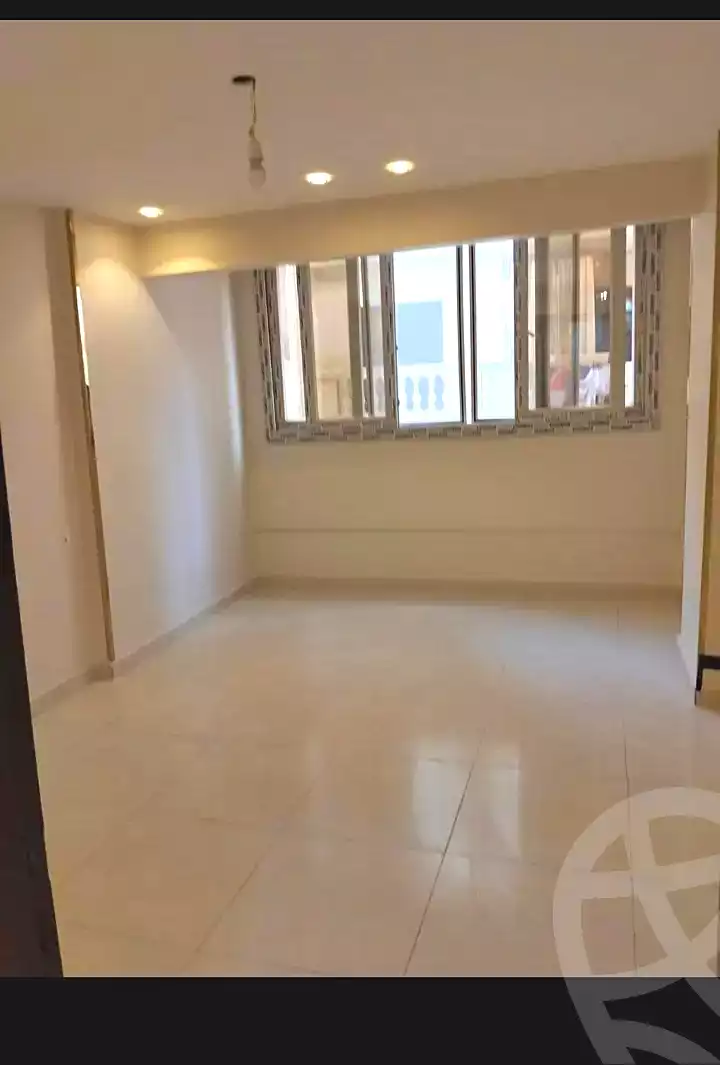 https://aqarmap.com.eg/ar/listing/7086183-for-sale-alexandria-el-asafra-el-madina-el-monawwara-st