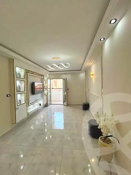 https://aqarmap.com.eg/ar/listing/7086215-for-sale-cairo-ain-shams-ahmed-esmat-st
