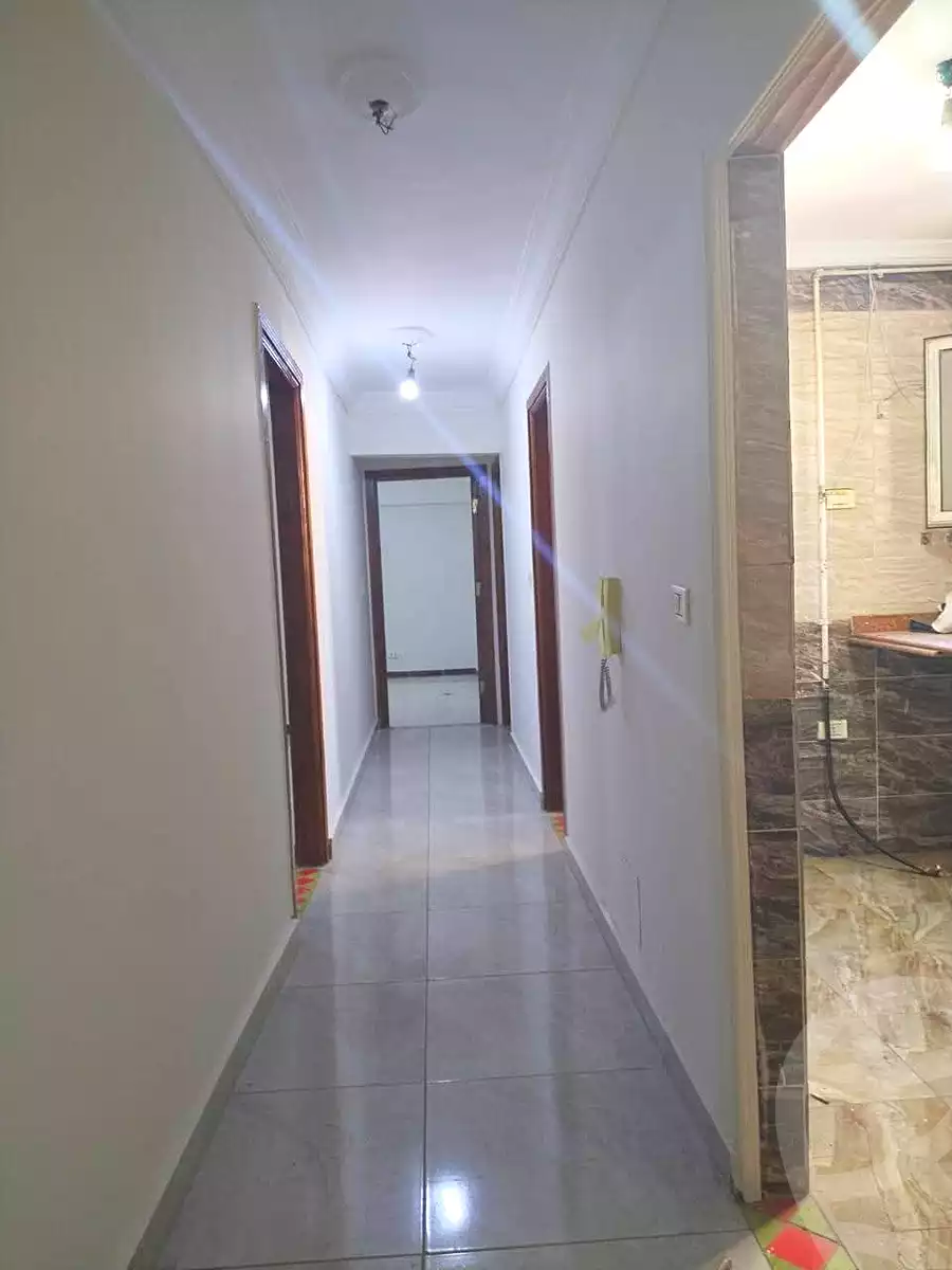 https://aqarmap.com.eg/ar/listing/7086262-for-rent-alexandria-miami-el-gaish-rd-st