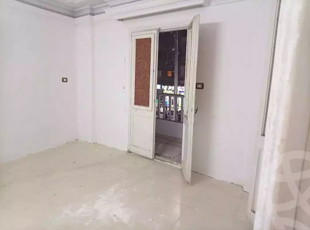 https://aqarmap.com.eg/en/listing/7086282-for-rent-alexandria-sydy-bshr