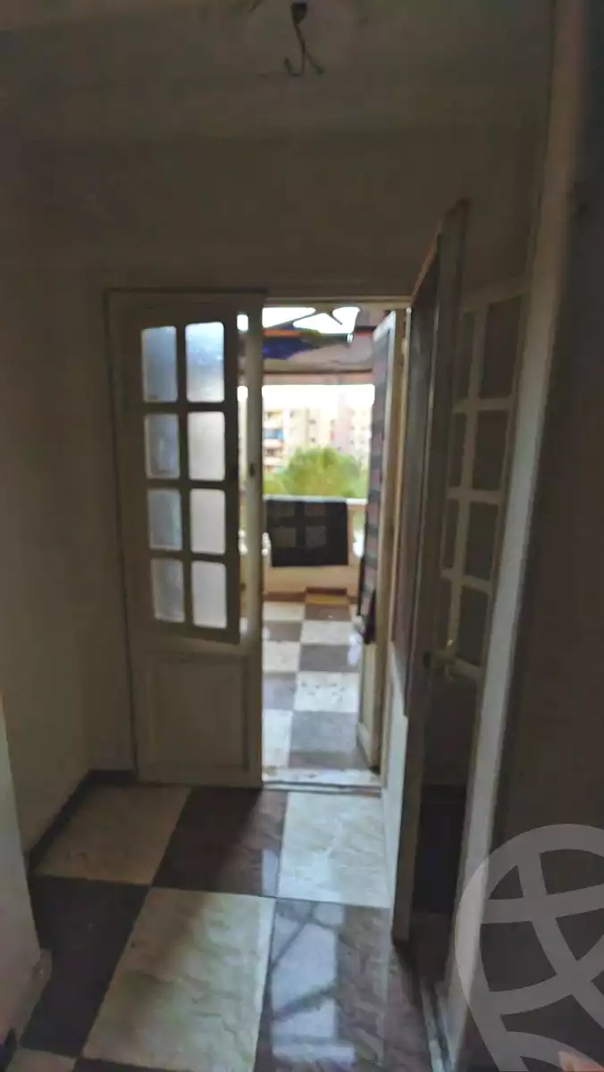 https://aqarmap.com.eg/ar/listing/7086343-for-rent-cairo-helwan-mnshy-yn-hlwn-rael-st