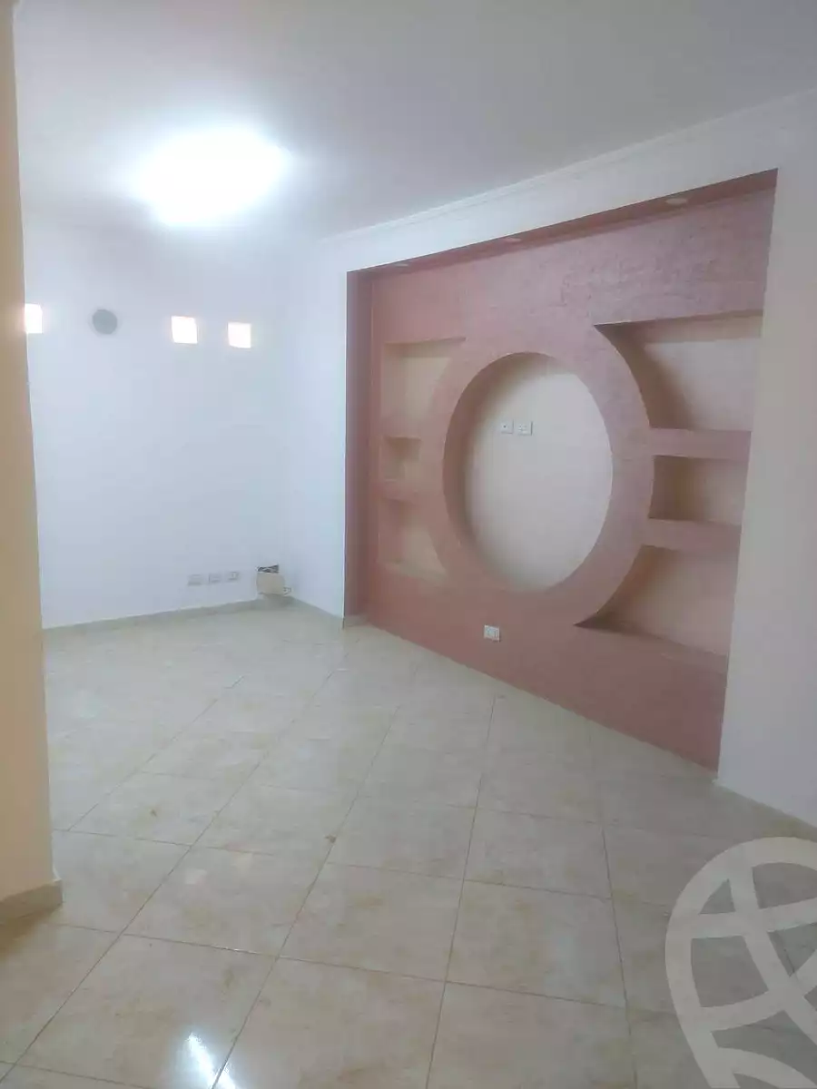 https://aqarmap.com.eg/en/listing/7086379-for-sale-cairo-helwan-helwan-el-sharkeya-ismael-kamel-st