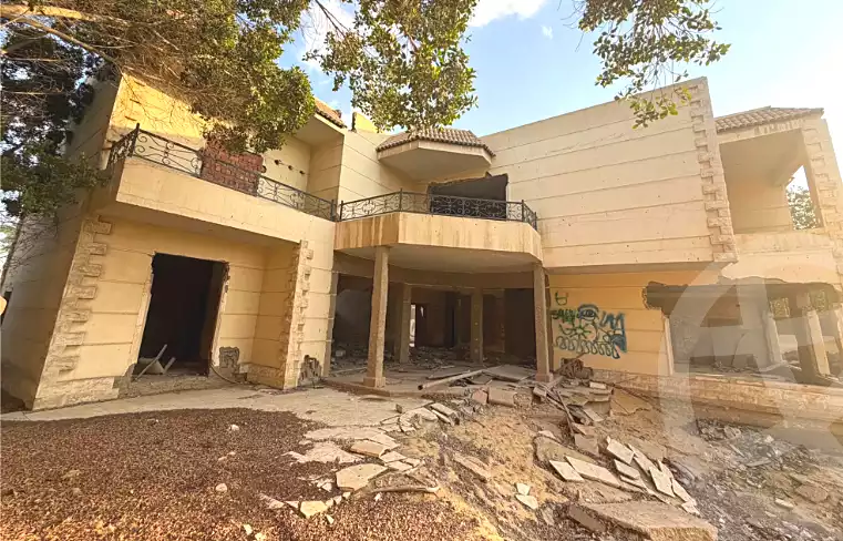 https://aqarmap.com.eg/en/listing/7086638-for-sale-cairo-al-oubour-compounds-golf-city
