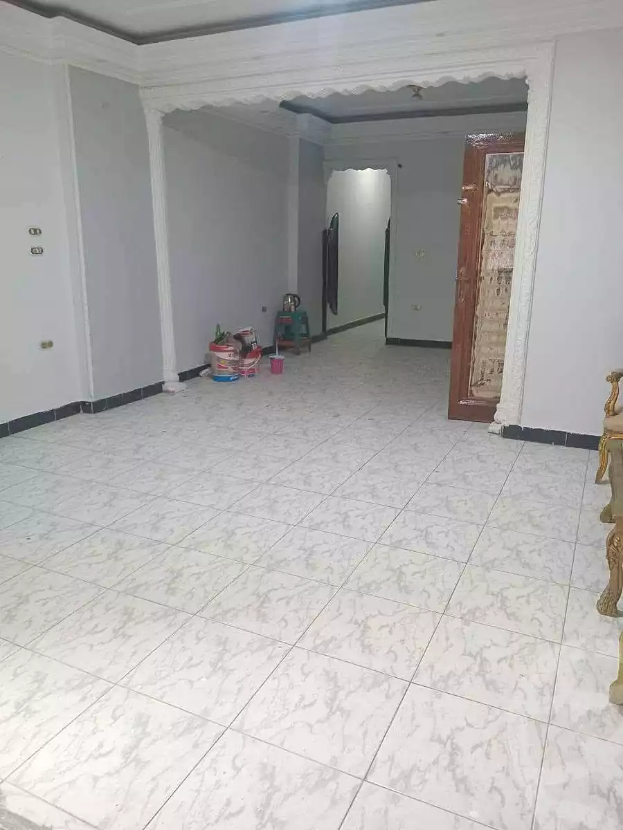 https://aqarmap.com.eg/ar/listing/7086785-for-rent-alexandria-el-asafra-shr-mlk-hfny