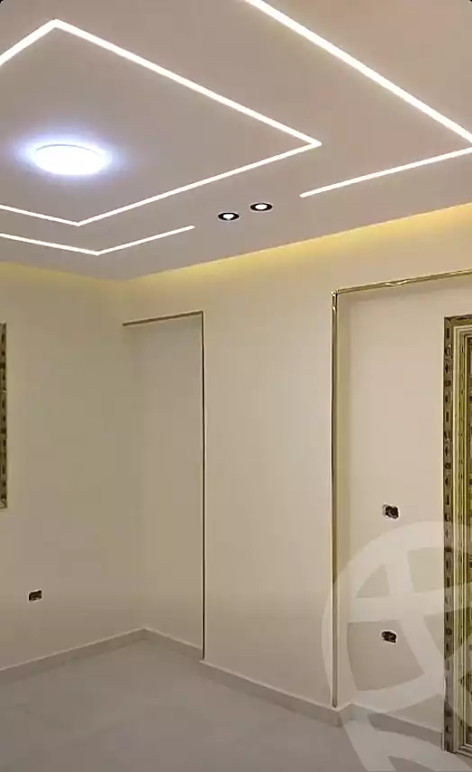 https://aqarmap.com.eg/ar/listing/7086821-for-sale-alexandria-miami-mahmoud-el-isawy-st