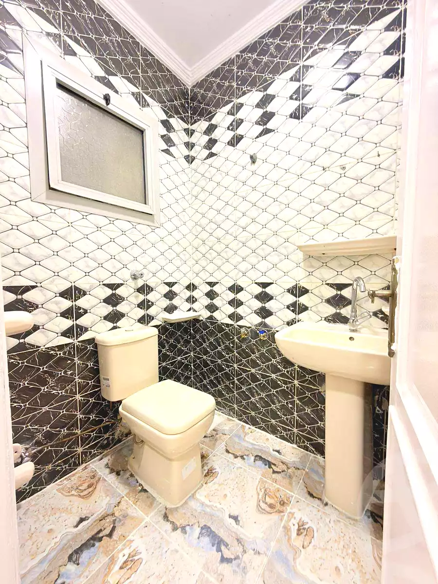 https://aqarmap.com.eg/en/listing/7087007-for-sale-alexandria-al-agamy-shataa-el-nakheel