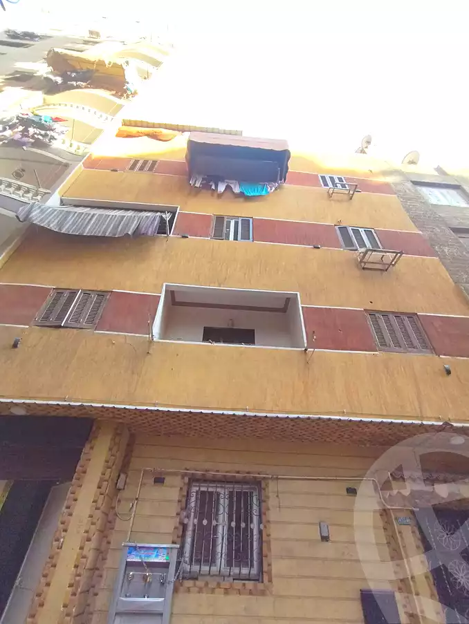 https://aqarmap.com.eg/ar/listing/7087454-for-sale-cairo-faisal-kafr-tohormos-queen-nazli-st