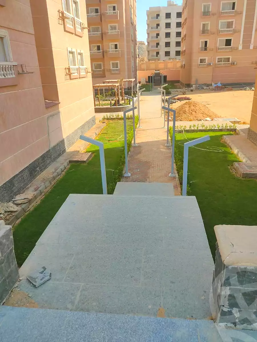 https://aqarmap.com.eg/ar/listing/7087585-for-sale-cairo-new-cairo-compounds-verdun-green-city