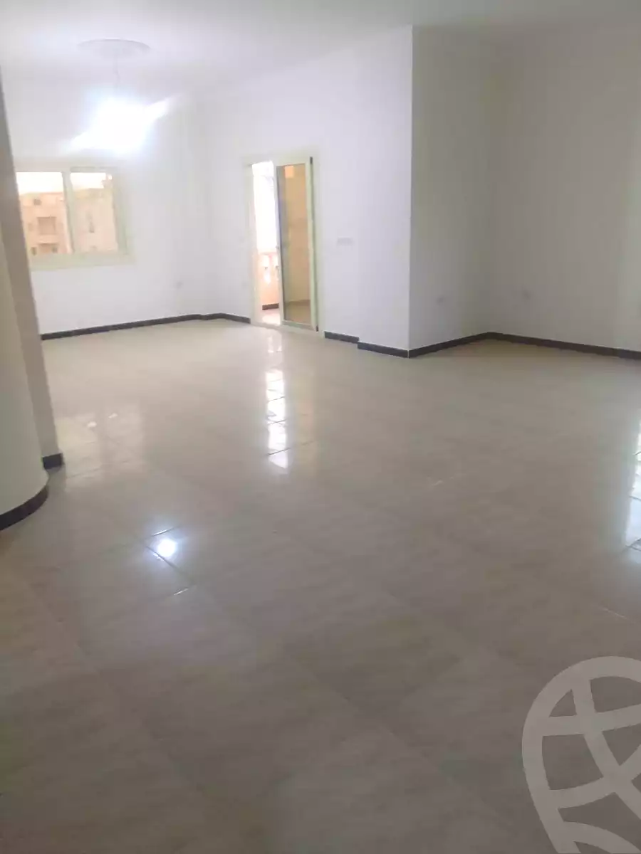 https://aqarmap.com.eg/ar/listing/7087818-for-rent-cairo-new-cairo-first-settlement-neighbourhood-10-el-shaheed-abdul-fattah-ahmed-st