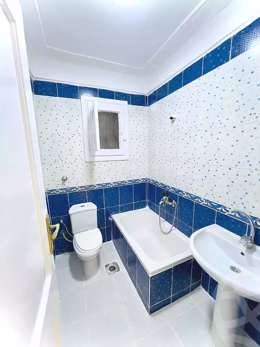 https://aqarmap.com.eg/ar/listing/7087900-for-sale-alexandria-al-agamy-shataa-el-nakheel