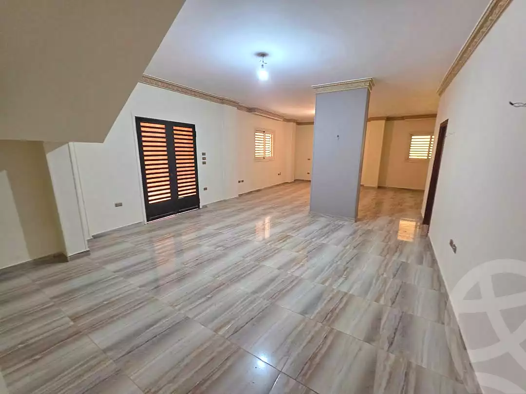 https://aqarmap.com.eg/ar/listing/7021915-for-rent-cairo-new-cairo-el-yassamin-el-yasmeen-6