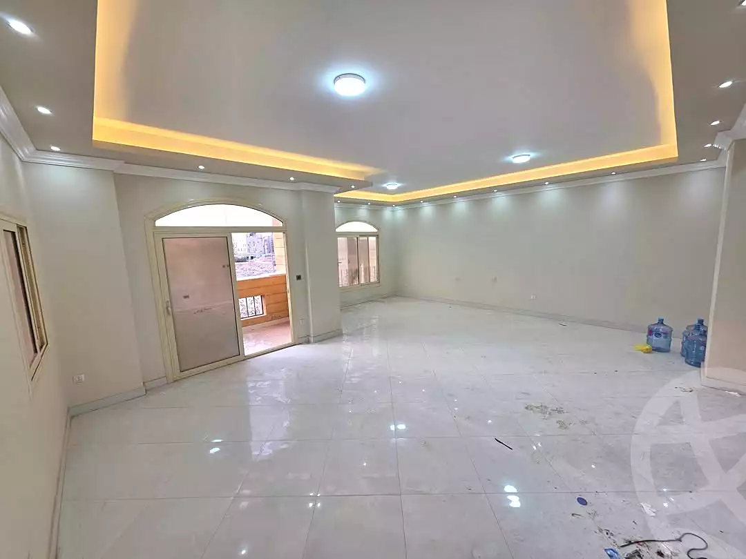 https://aqarmap.com.eg/ar/listing/7087950-for-sale-cairo-new-cairo-el-yassamin-el-yasmeen-7-el-shaikh-hassan-mamoun-st