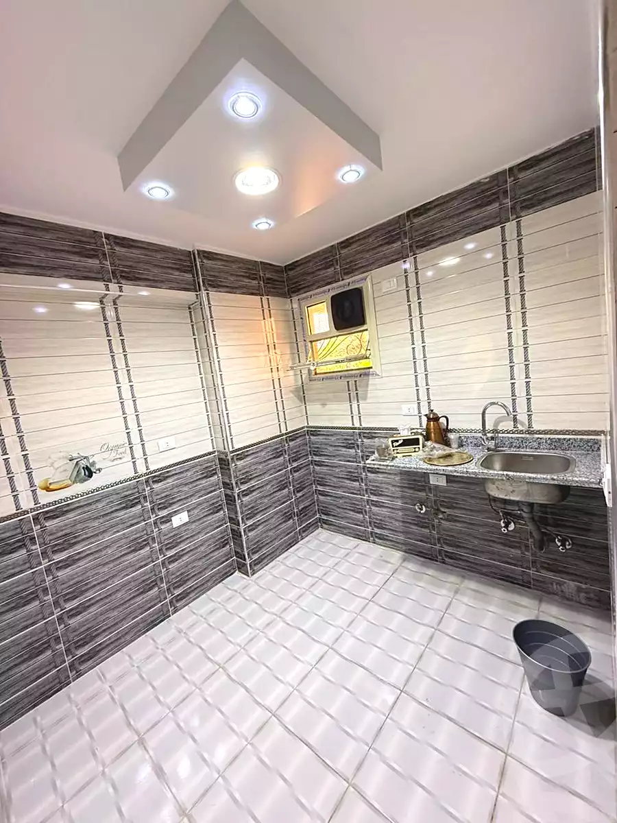 https://aqarmap.com.eg/ar/listing/7087957-for-sale-cairo-helwan-helwan-el-sharkeya-el-maraghi-st