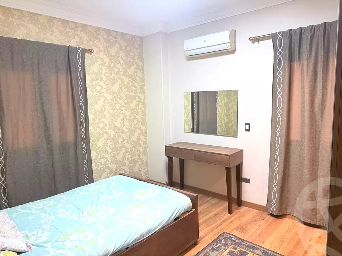 https://aqarmap.com.eg/ar/listing/7088162-for-rent-cairo-new-cairo-south-investors-mohammed-nagib-axis-st