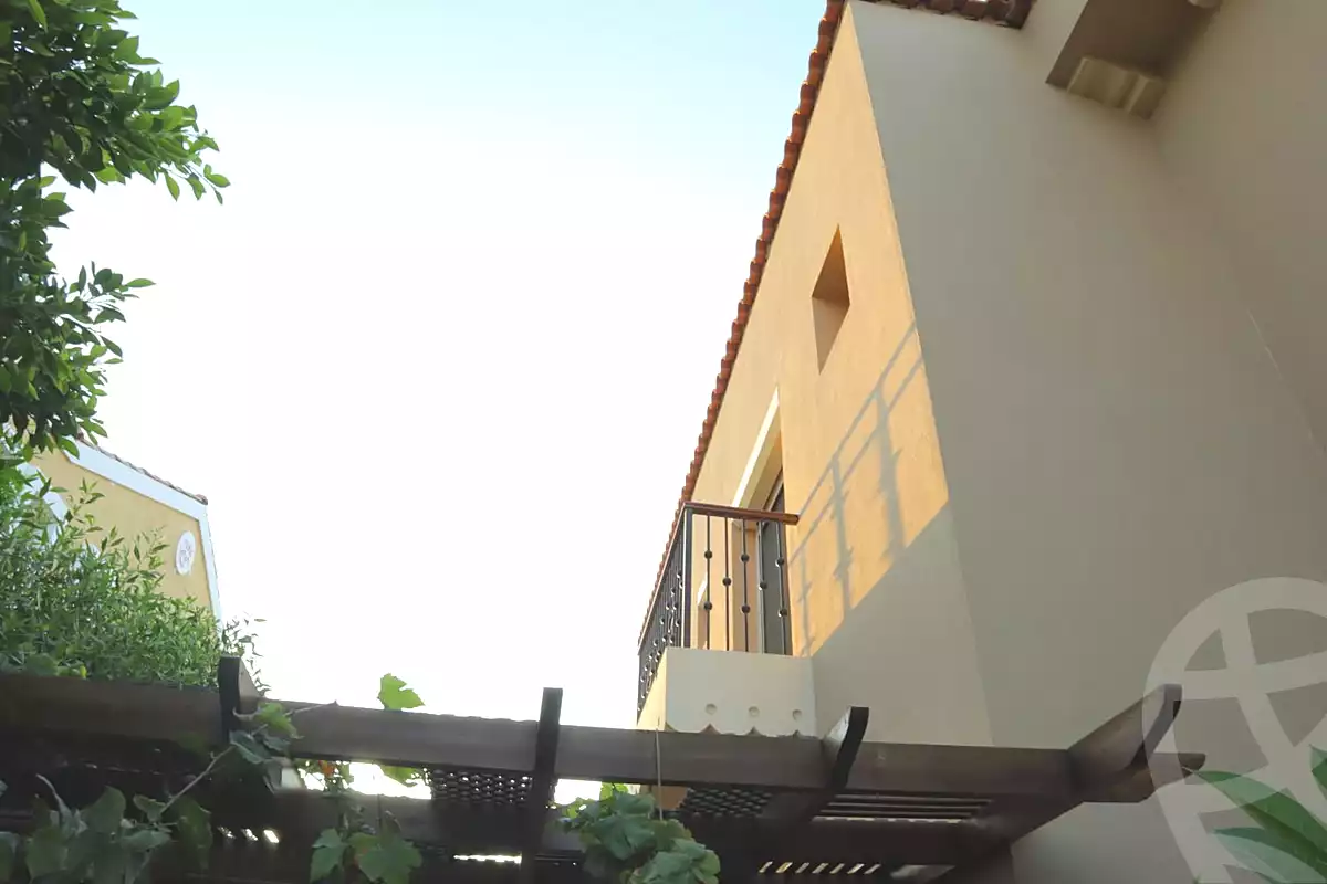 https://aqarmap.com.eg/ar/listing/7088318-for-sale-cairo-new-cairo-compounds-hyde-park-centre-ville-hyde-park