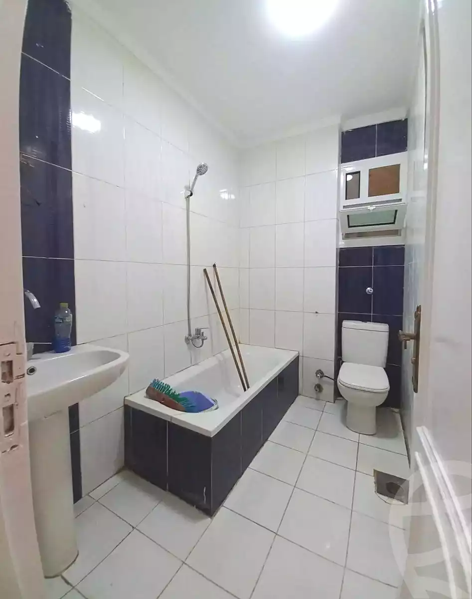https://aqarmap.com.eg/en/listing/7088682-for-sale-alexandria-el-asafra-l-sfr-bhry