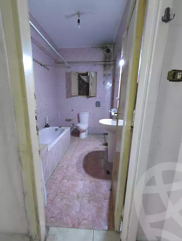 https://aqarmap.com.eg/ar/listing/7089170-for-sale-cairo-helwan-tqsym-lnsr