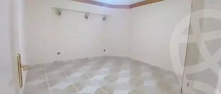 https://aqarmap.com.eg/ar/listing/7089327-for-sale-cairo-hadayek-el-koba-hamamat-el-koba