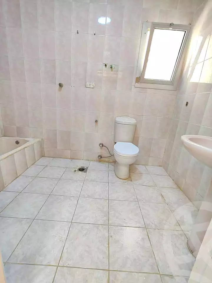 https://aqarmap.com.eg/ar/listing/7089514-for-sale-alexandria-al-agamy-shataa-el-nakheel