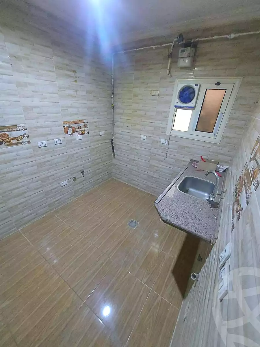 https://aqarmap.com.eg/ar/listing/7089501-for-sale-cairo-helwan-helwan-el-sharkeya-ismael-kamel-st
