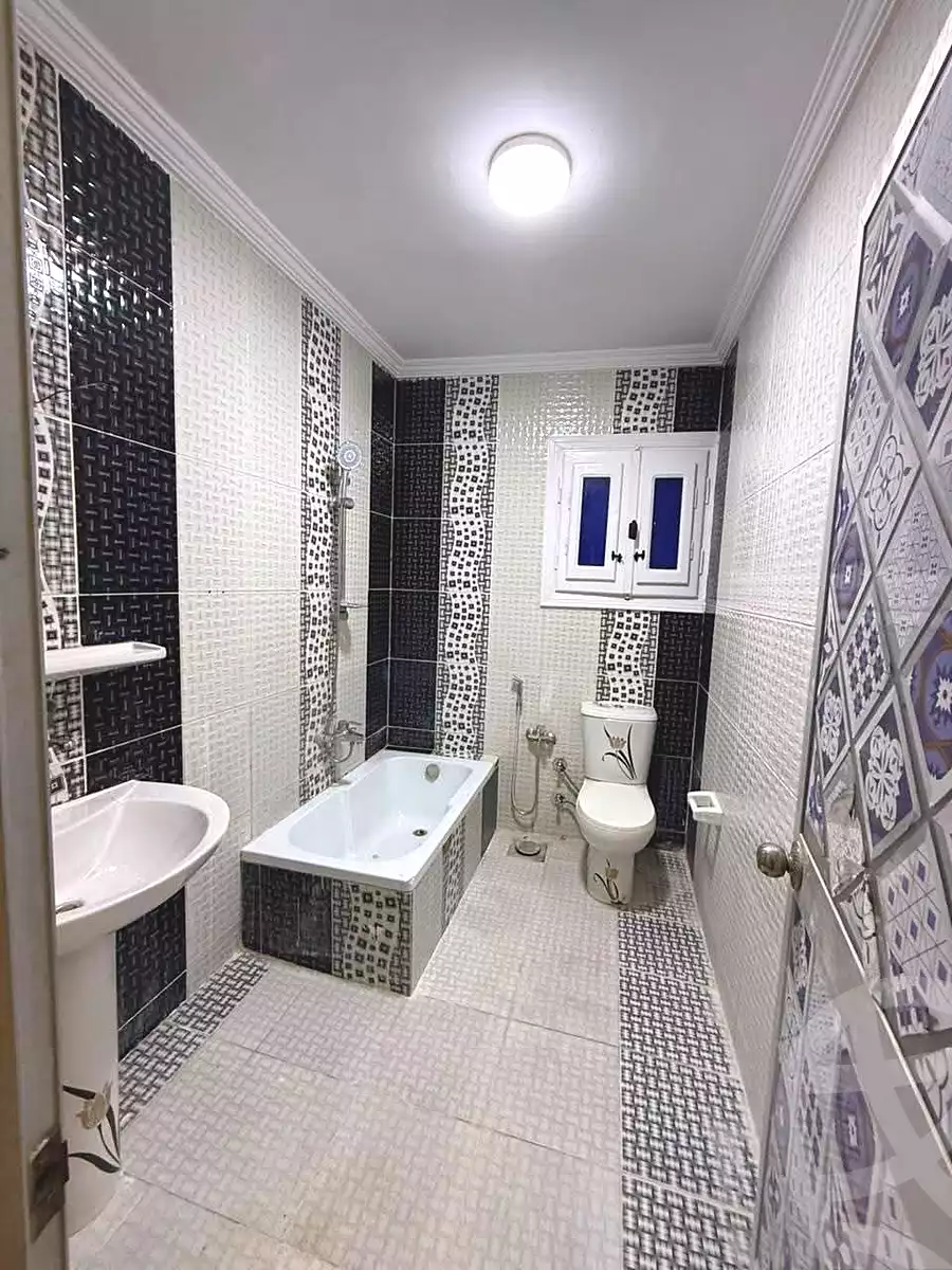 https://aqarmap.com.eg/ar/listing/7089598-for-sale-alexandria-el-asafra-ahmed-tiesser-st