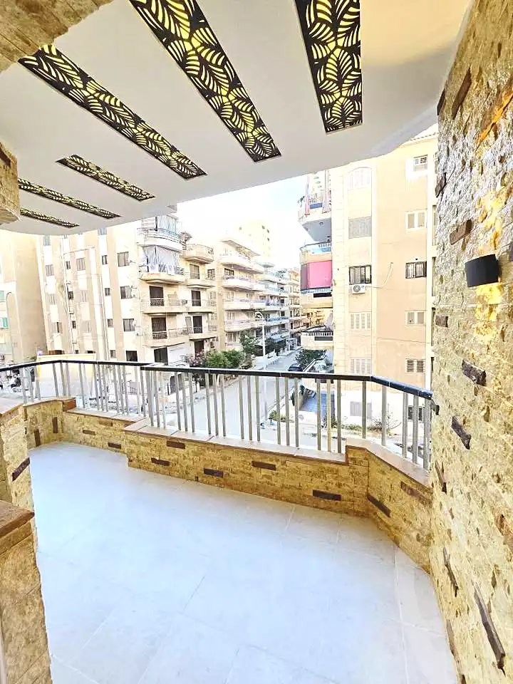 https://aqarmap.com.eg/ar/listing/7089697-for-sale-alexandria-al-agamy-shataa-el-nakheel-street-4