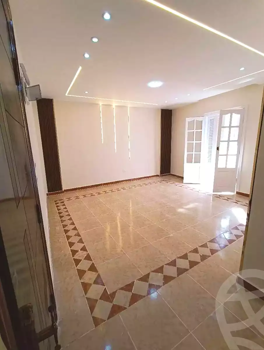 https://aqarmap.com.eg/en/listing/7089709-for-sale-alexandria-fyktwry-al-sayouf-st