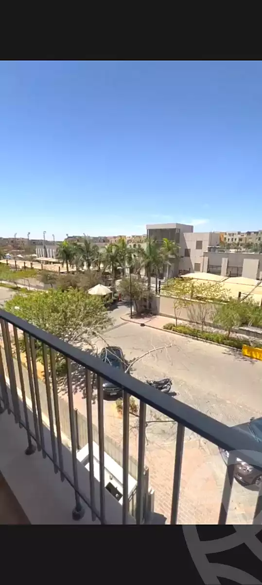 https://aqarmap.com.eg/ar/listing/7089708-for-sale-cairo-new-cairo-compounds-eastown-eastown-parks