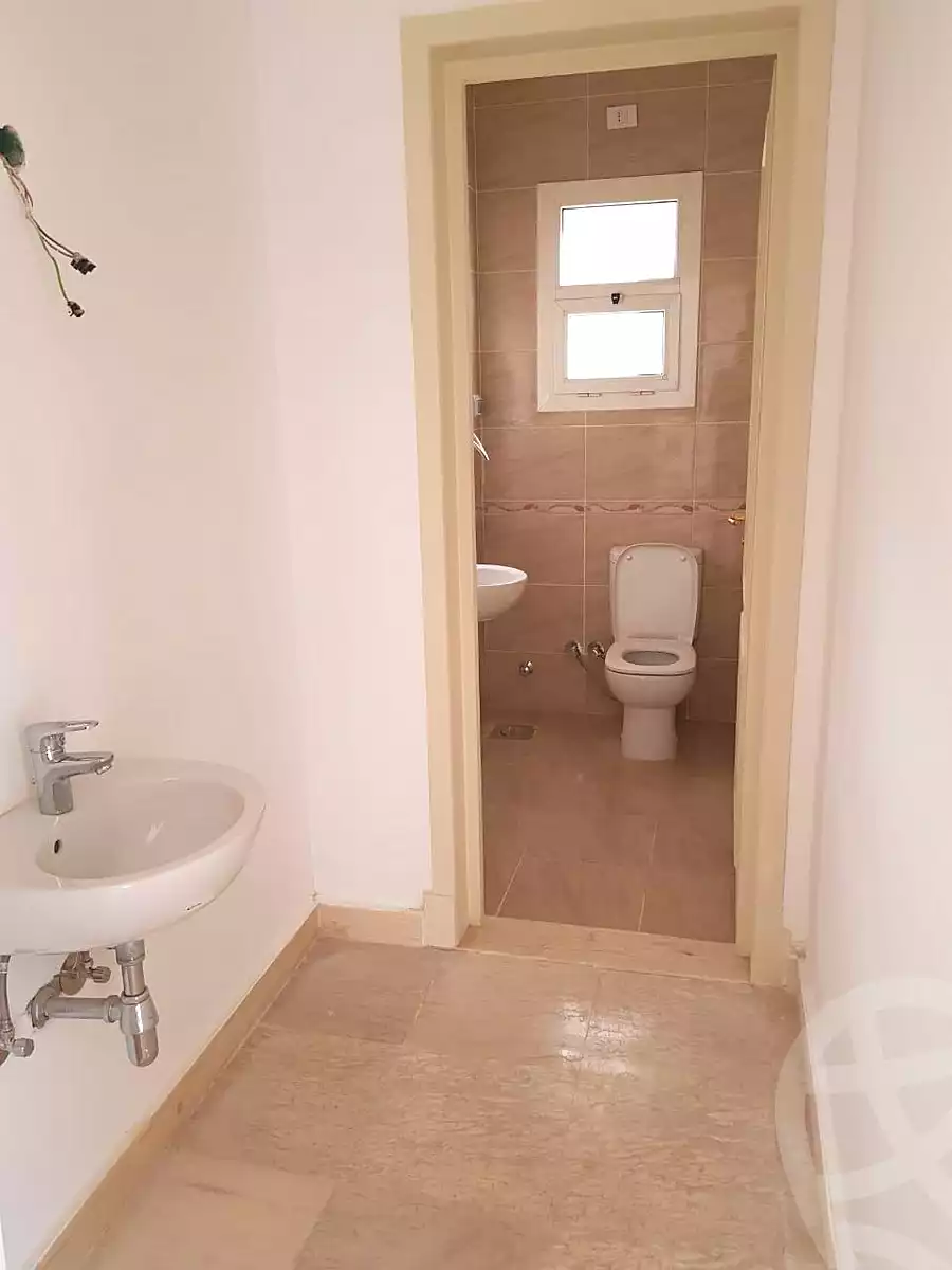 https://aqarmap.com.eg/en/listing/7089806-for-rent-cairo-new-cairo-lrhb-city-mtdd-lrhb-phase-9