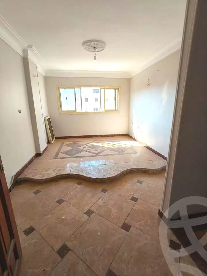 https://aqarmap.com.eg/ar/listing/7089882-for-sale-alexandria-lsywf-el-falki