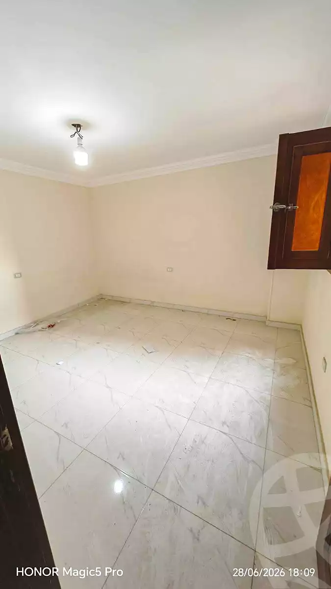 https://aqarmap.com.eg/ar/listing/7089895-for-rent-cairo-helwan-helwan-el-sharkeya-thabit-basha-st