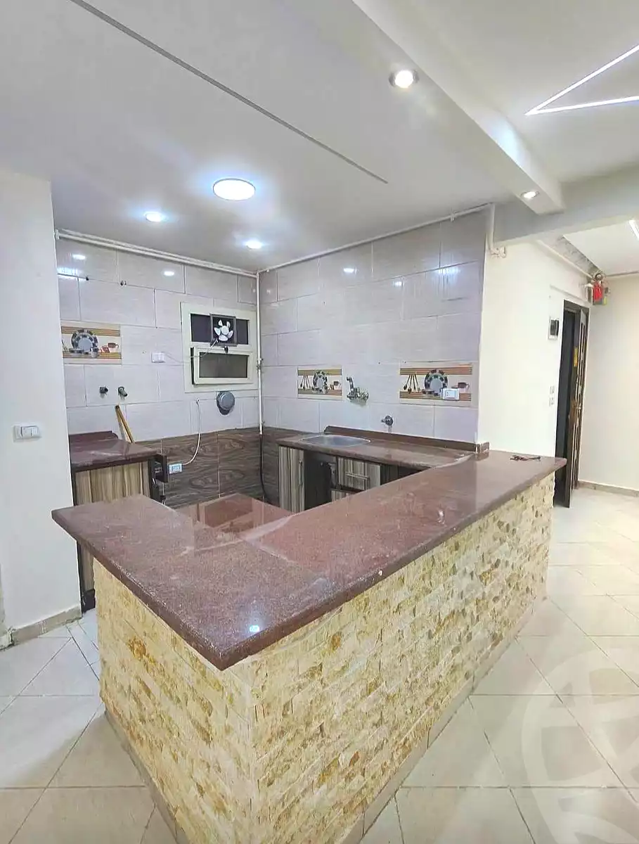 https://aqarmap.com.eg/ar/listing/7089939-for-sale-alexandria-el-asafra-l-sfr-bhry