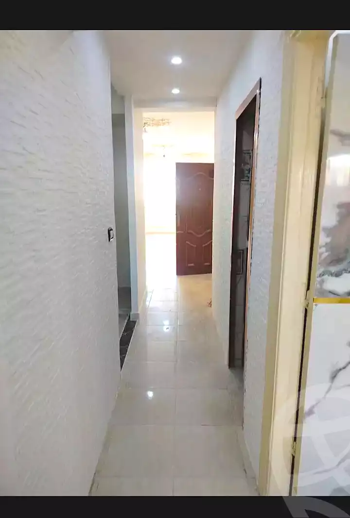 https://aqarmap.com.eg/en/listing/7090054-for-sale-alexandria-el-asafra-shr-45