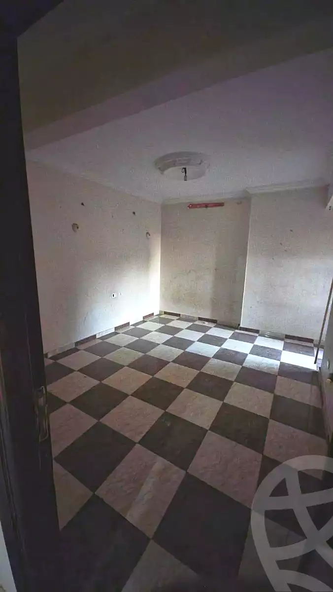 https://aqarmap.com.eg/ar/listing/7090086-for-rent-cairo-helwan-mnshy-yn-hlwn-rael-st