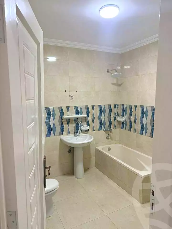 https://aqarmap.com.eg/en/listing/7090089-for-rent-cairo-el-haram-el-maryotya-el-ikhlas-st