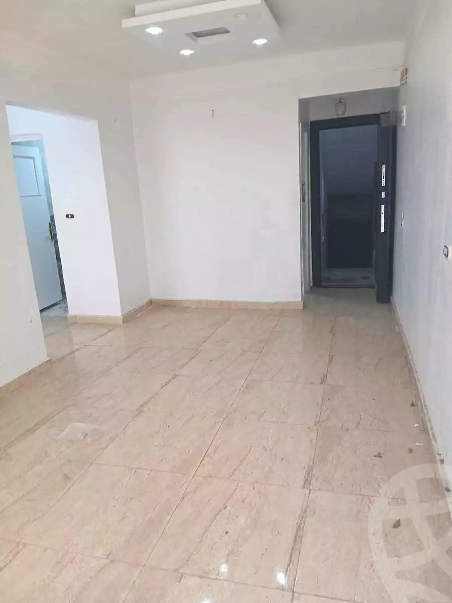 https://aqarmap.com.eg/ar/listing/7090127-for-sale-alexandria-al-agamy-lbytsh-al-andalous-wa-al-hgaz-st