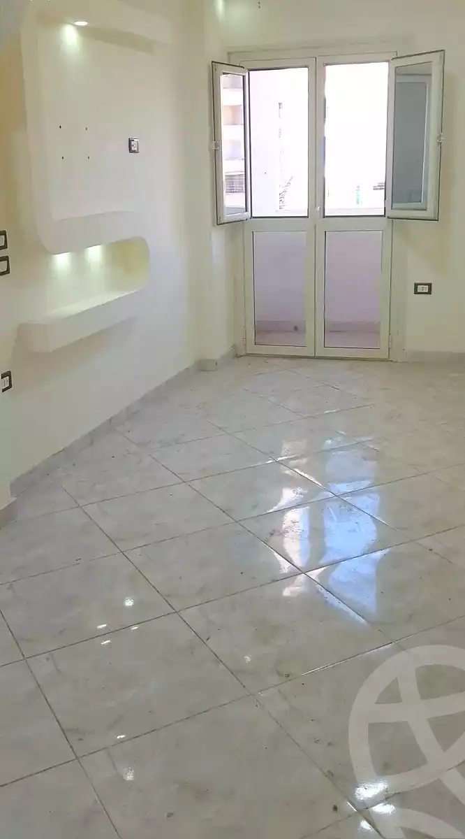 https://aqarmap.com.eg/en/listing/7090159-for-sale-alexandria-lsywf-el-seyouf-qebly-el-ras-el-souda