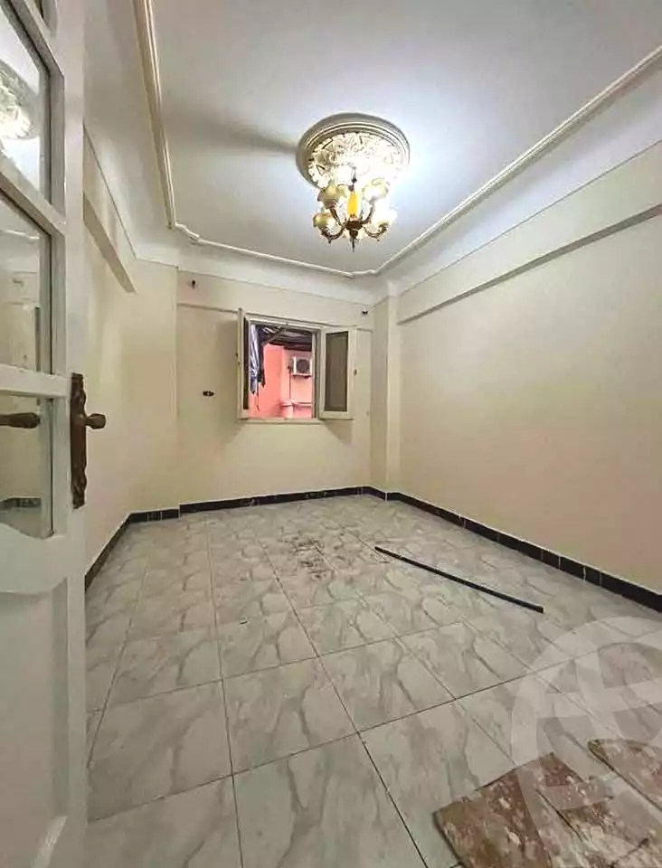 https://aqarmap.com.eg/en/listing/7090228-for-sale-alexandria-al-agamy-lbytsh-mecca-st