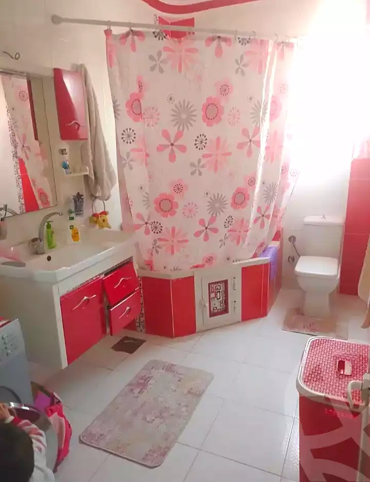 https://aqarmap.com.eg/ar/listing/7090268-for-sale-cairo-ain-shams-ain-shams-el-sharkia-el-zahraa-st