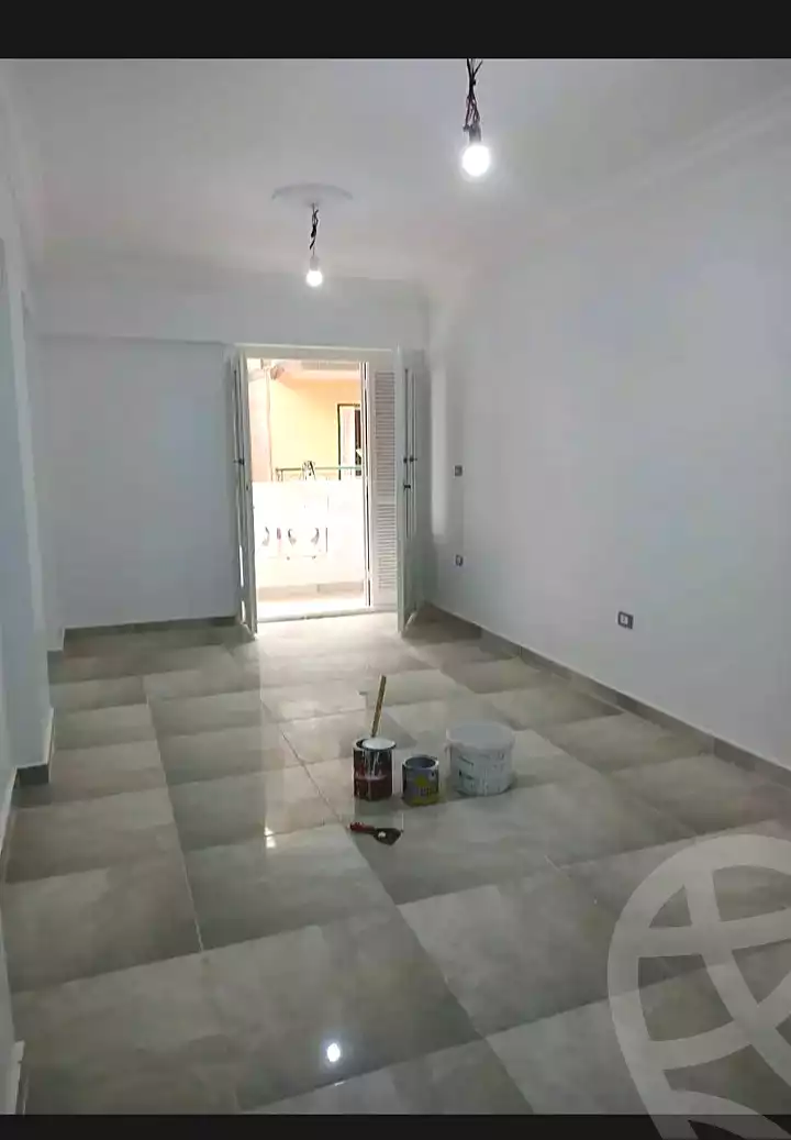 https://aqarmap.com.eg/ar/listing/7090357-for-sale-alexandria-al-agamy-bw-ywsf-hosni-mubarak-st