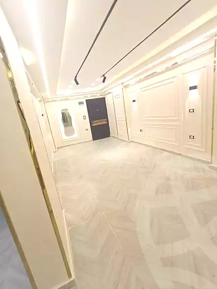 https://aqarmap.com.eg/ar/listing/7090508-for-sale-alexandria-al-agamy-el-hanouvel