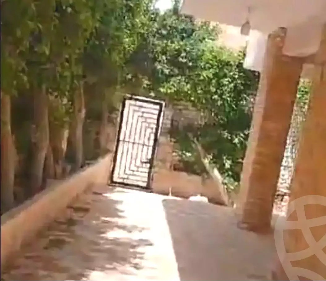 https://aqarmap.com.eg/en/listing/7090542-for-sale-alexandria-al-agamy-lbytsh-shahr-al-assal-st